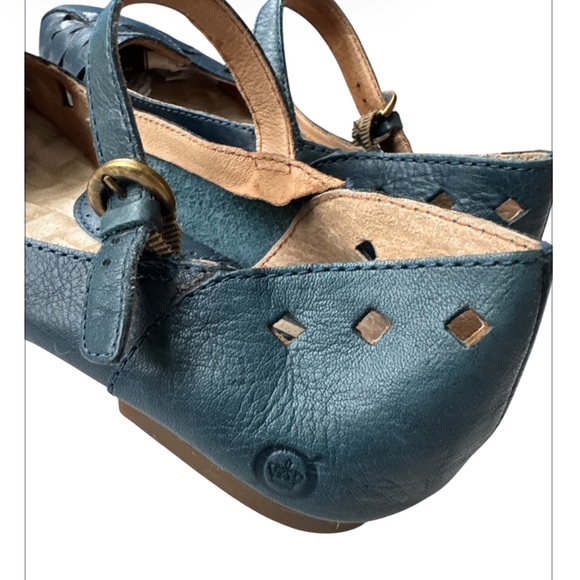 Born blue leather Mary Jane flats size 6.5 - Picture 4 of 5